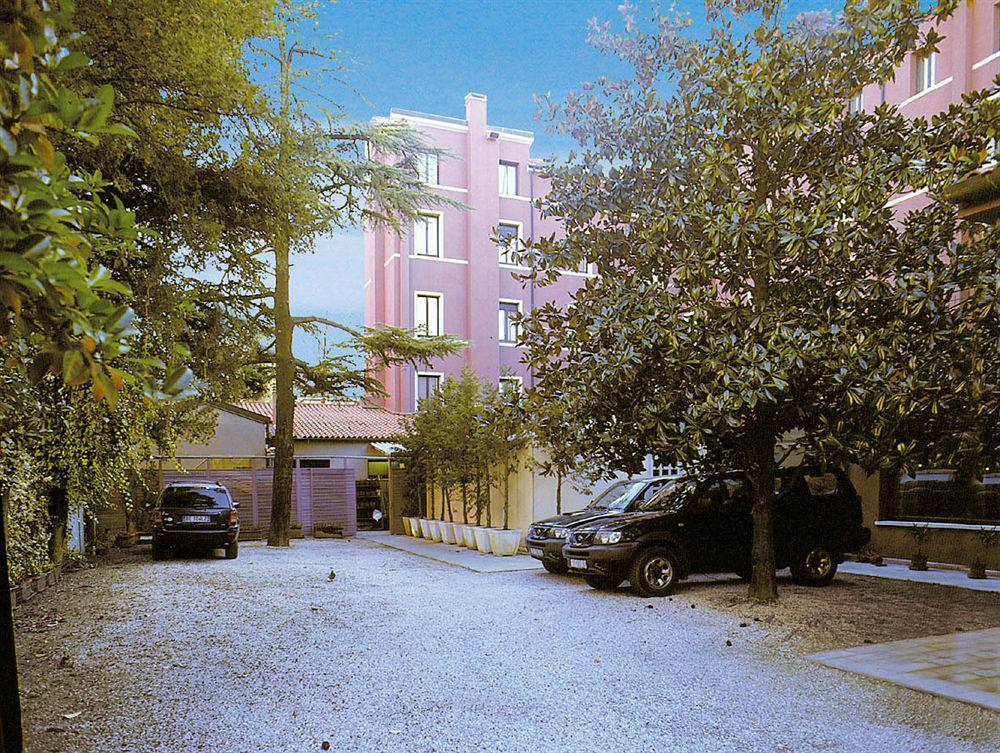 Hotel Le Boulevard 4*