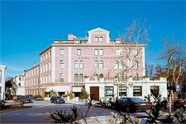 Hotel Le Boulevard 4*